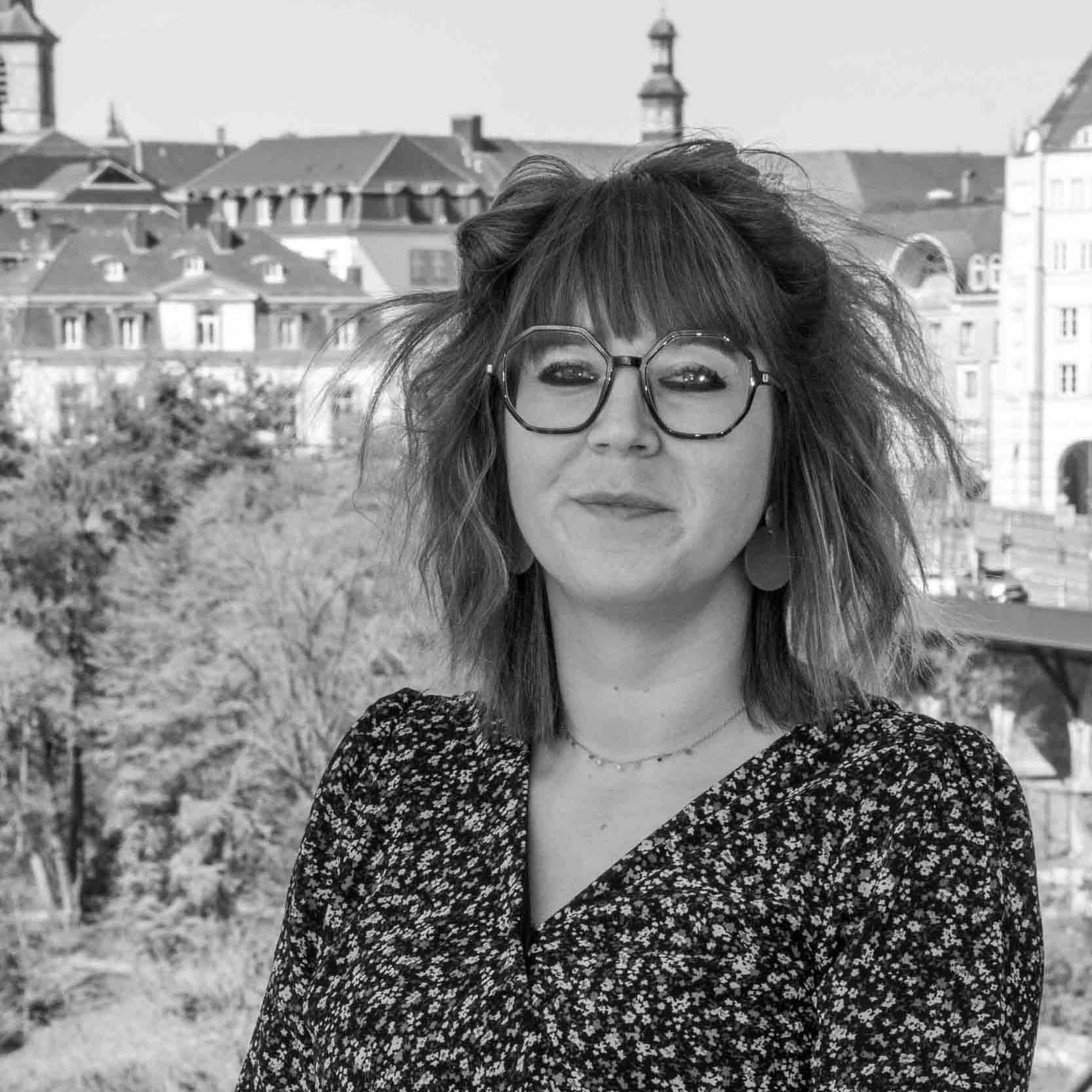 Malika PONCELET - MBONYUMUTWA-Avocats